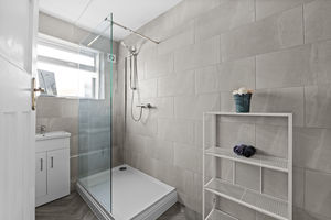 Photo 9- click for photo gallery